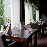 Szálloda Fletcher Wellness-hotel Stadspark