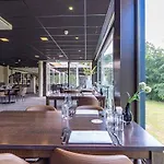 מלון Fletcher Wellness-hotel Stadspark 4*