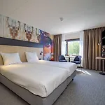 Fletcher Wellness-hotel Stadspark 4*