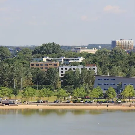 Fletcher Wellness-hotel Stadspark ホテル