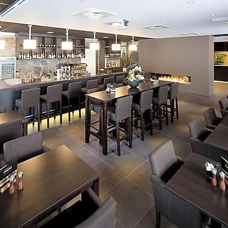 Fletcher Wellness-hotel Stadspark 4*