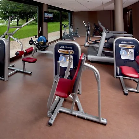 Fletcher Wellness-hotel Stadspark 4*