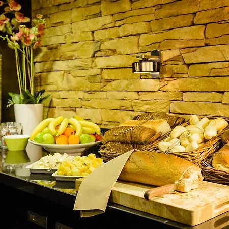 Отель Fletcher Wellness-hotel Stadspark Берген-оп-Зом