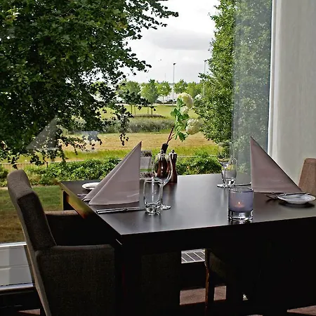 Ξενοδοχείο Fletcher Wellness-hotel Stadspark 4*