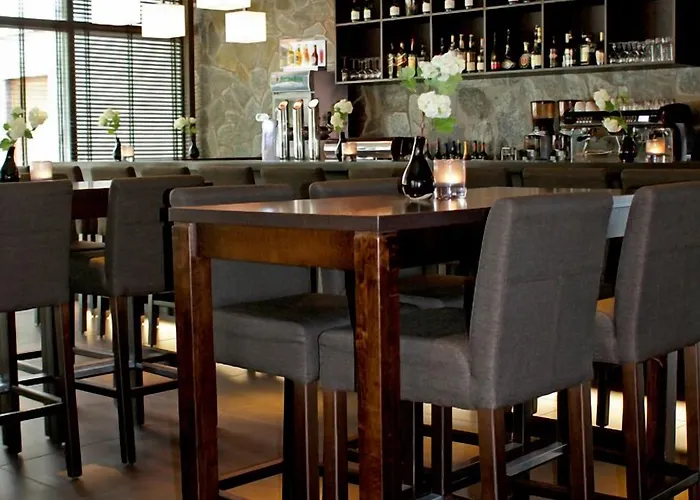 Fletcher Wellness-hotel Stadspark 4*