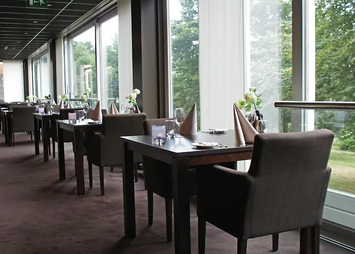 Fletcher Wellness-hotel Stadspark Hotel 4*